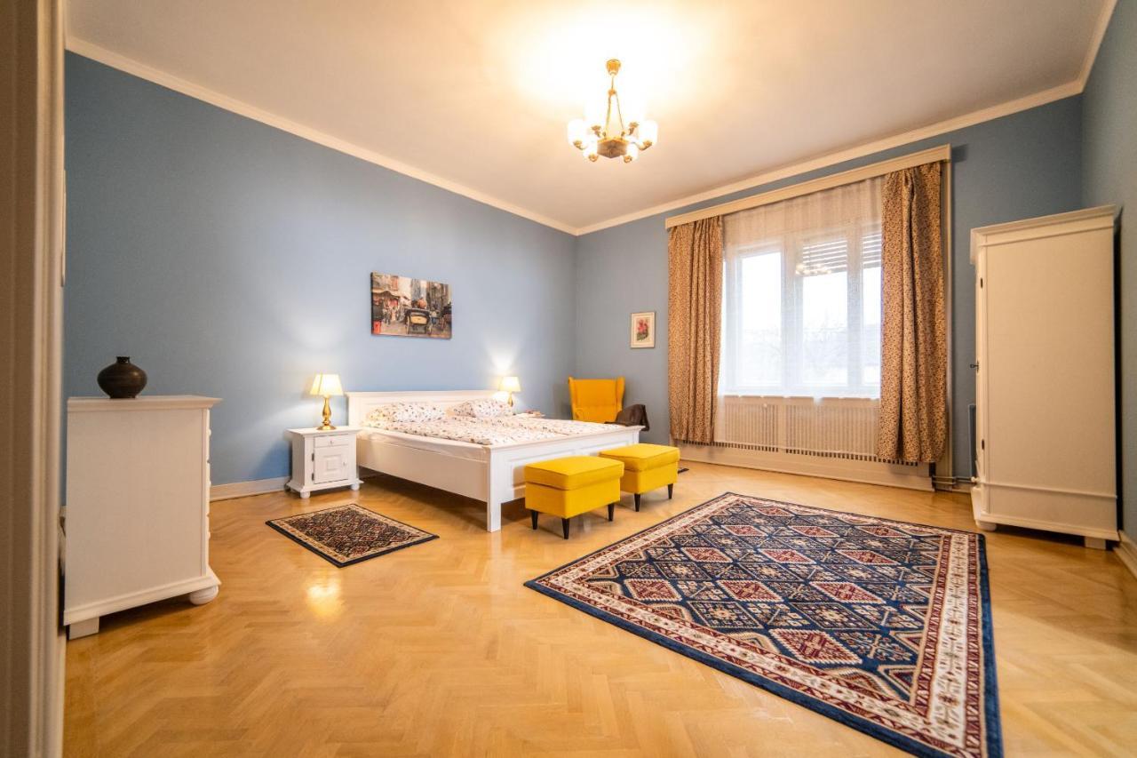 City House Тимишоара Екстериор снимка